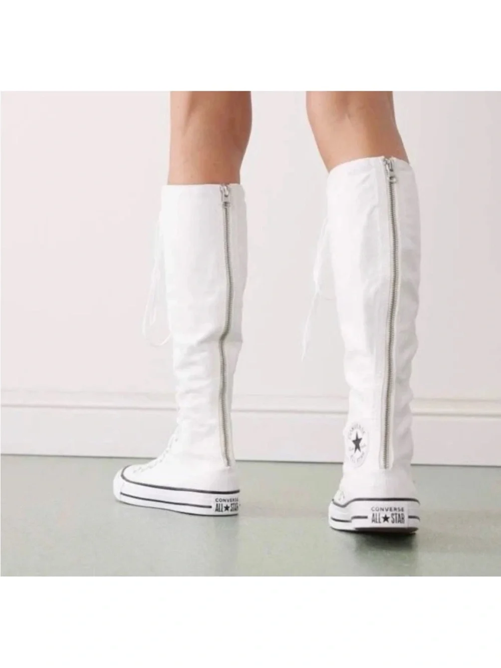 Converse women’s brand